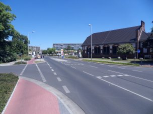 Cottbus, Franz-Mehring-Strae - Umbau der Querungsinsel